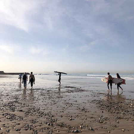 Bed and Breakfast Psycho Surf Camp à Taghazout Extérieur photo